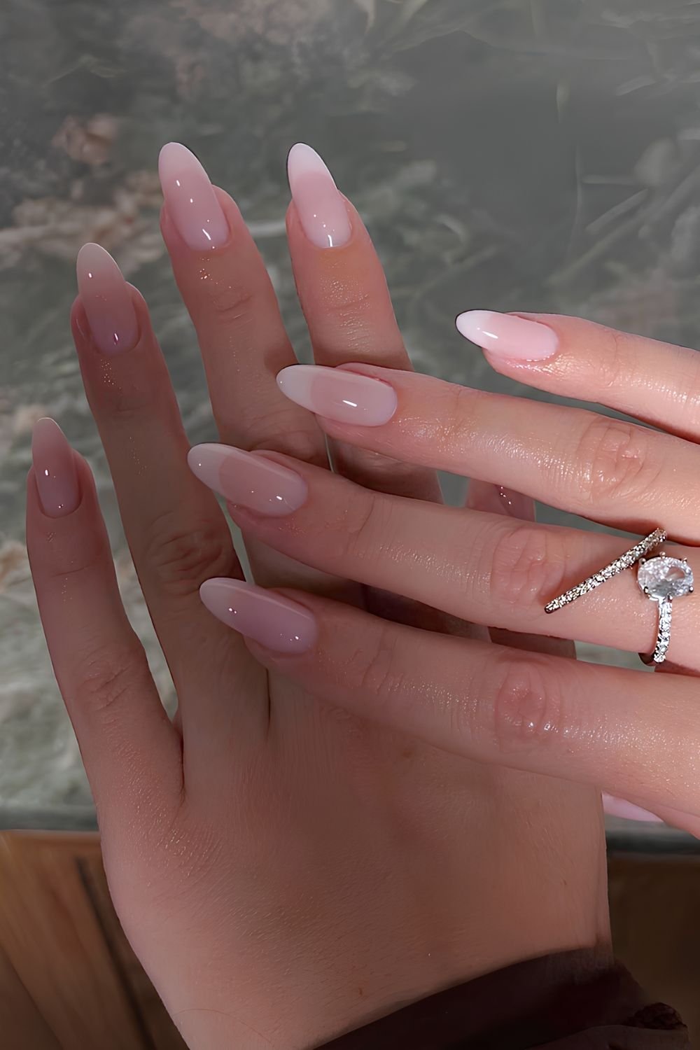 Foggy French manicure
