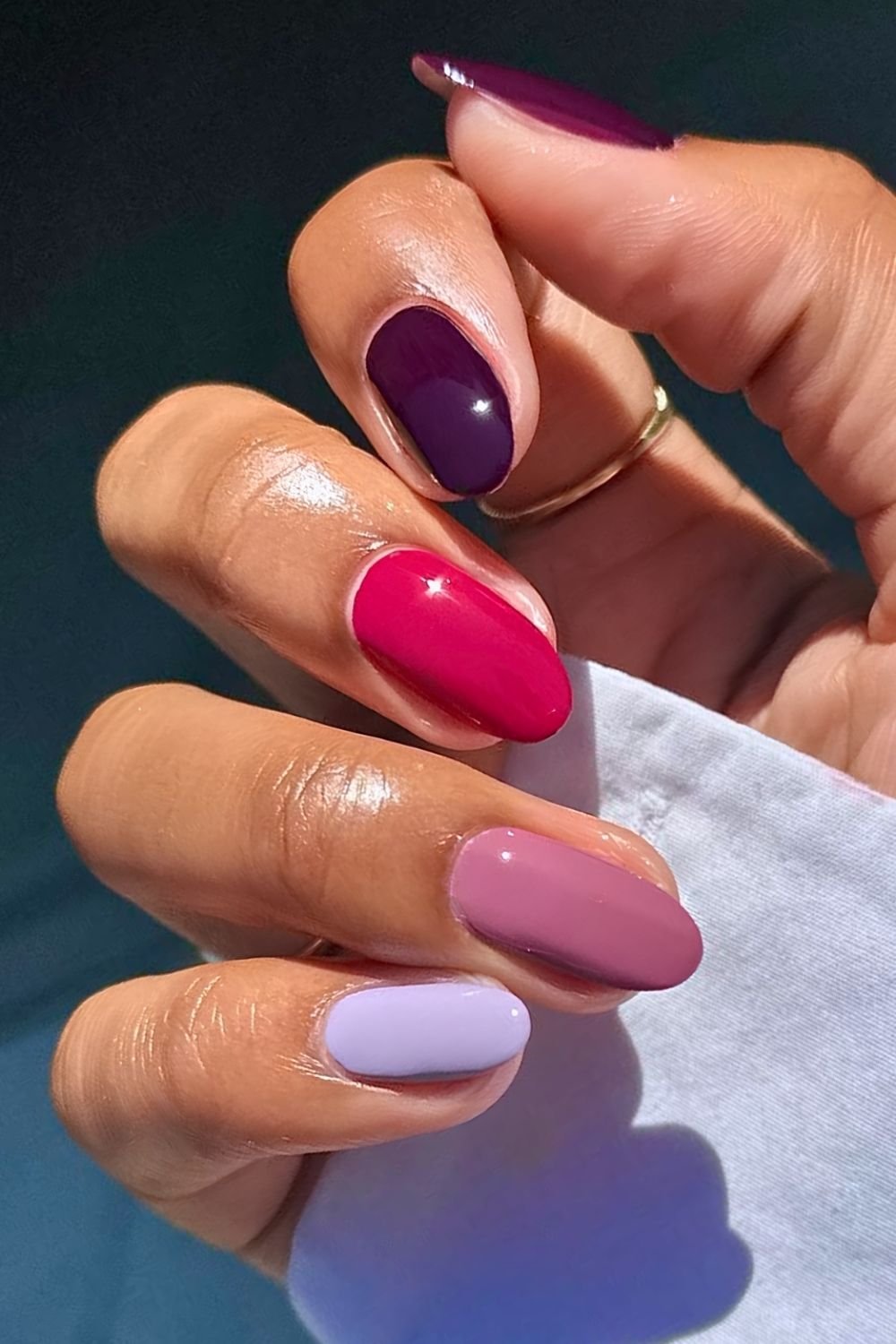 Berry to muave skittle nails