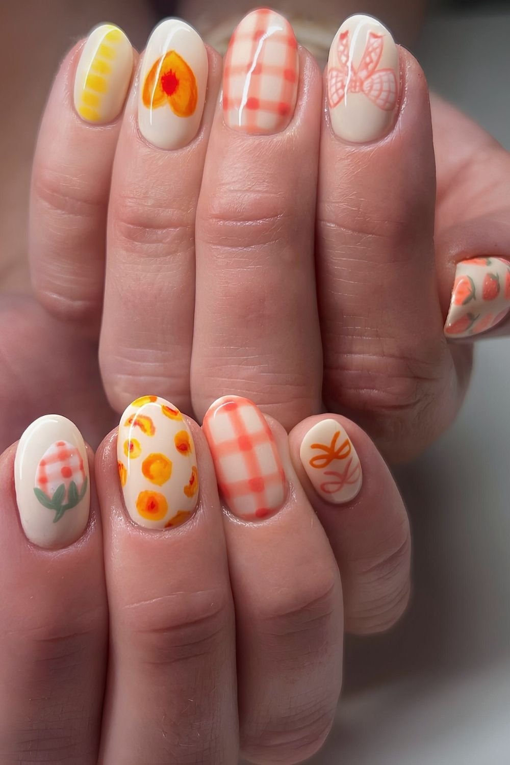 Peach picnic nails