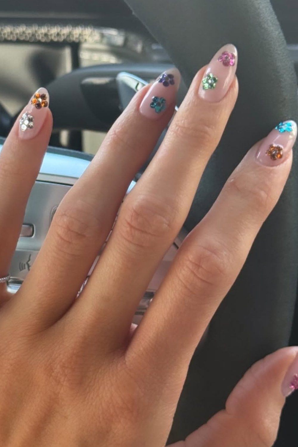 Kylie Jenner gem floral mani