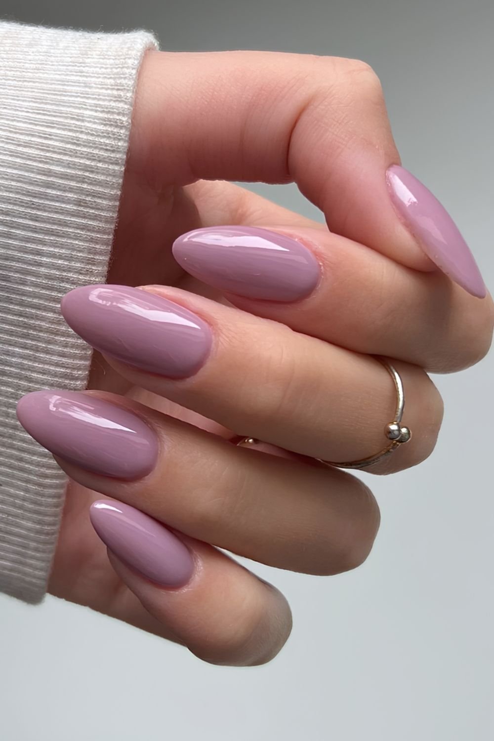 Solid mauve nails