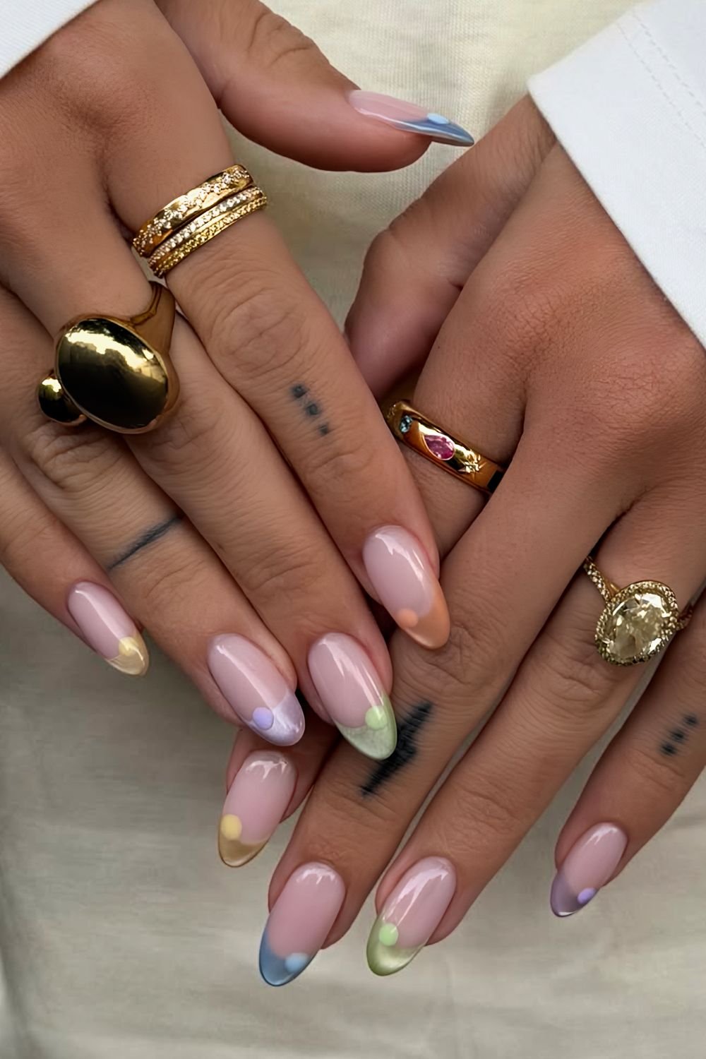 Cat eye bubble pop French nails