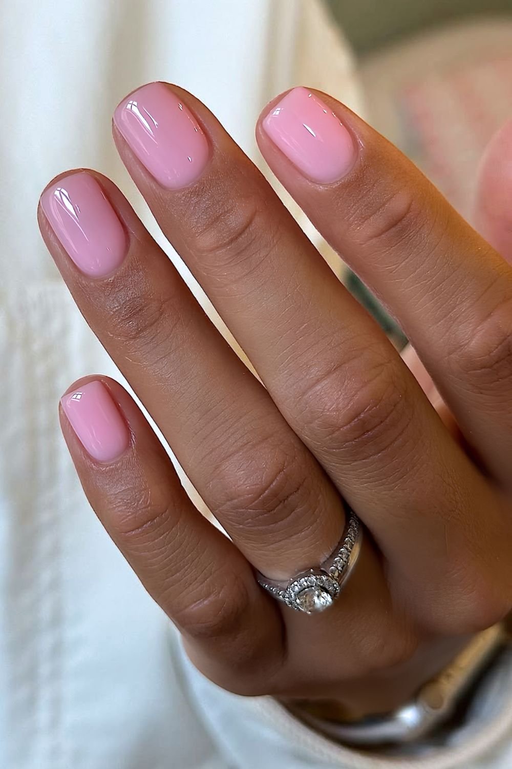 Short bubblegum pink nails
