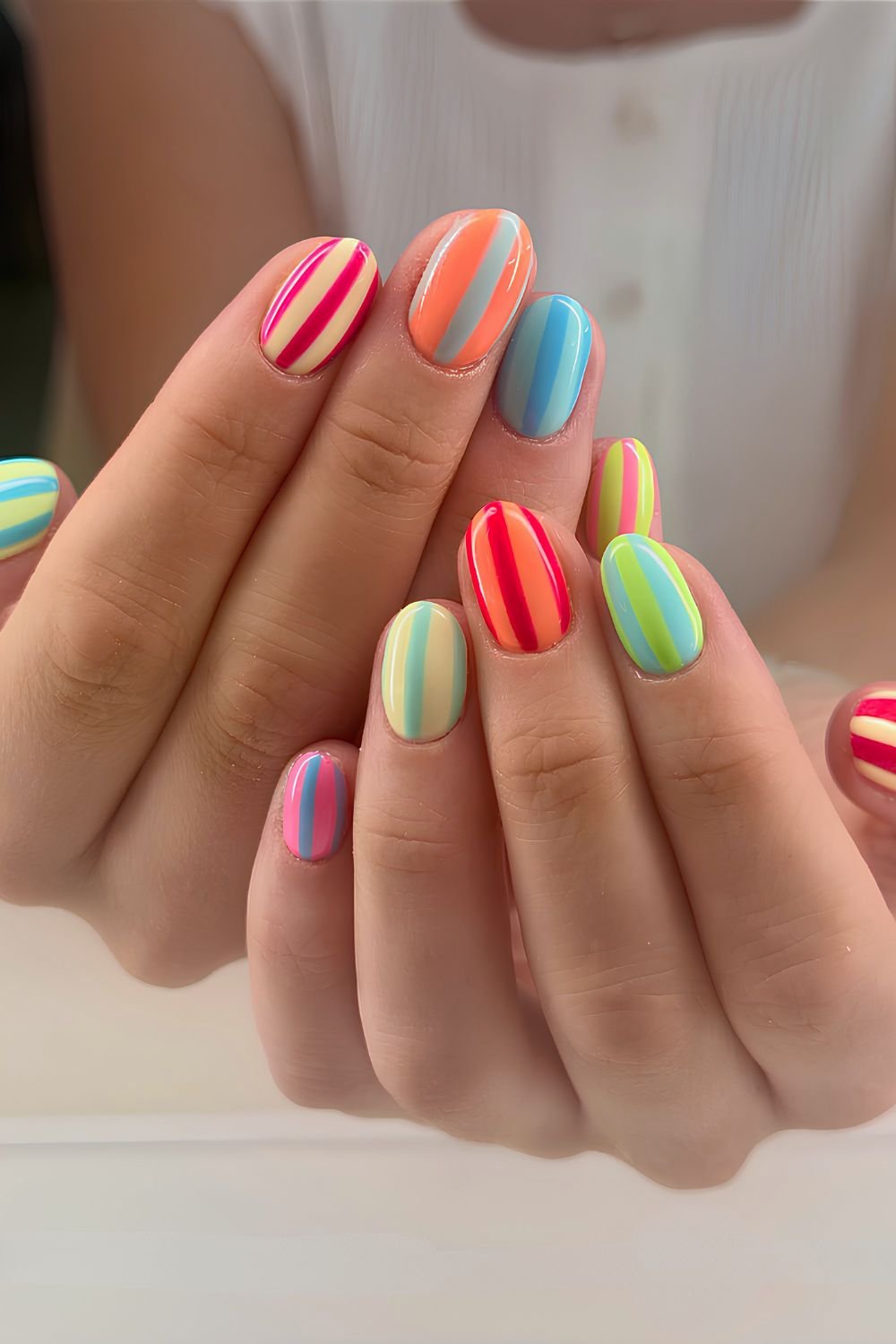 Short colorful striped nails