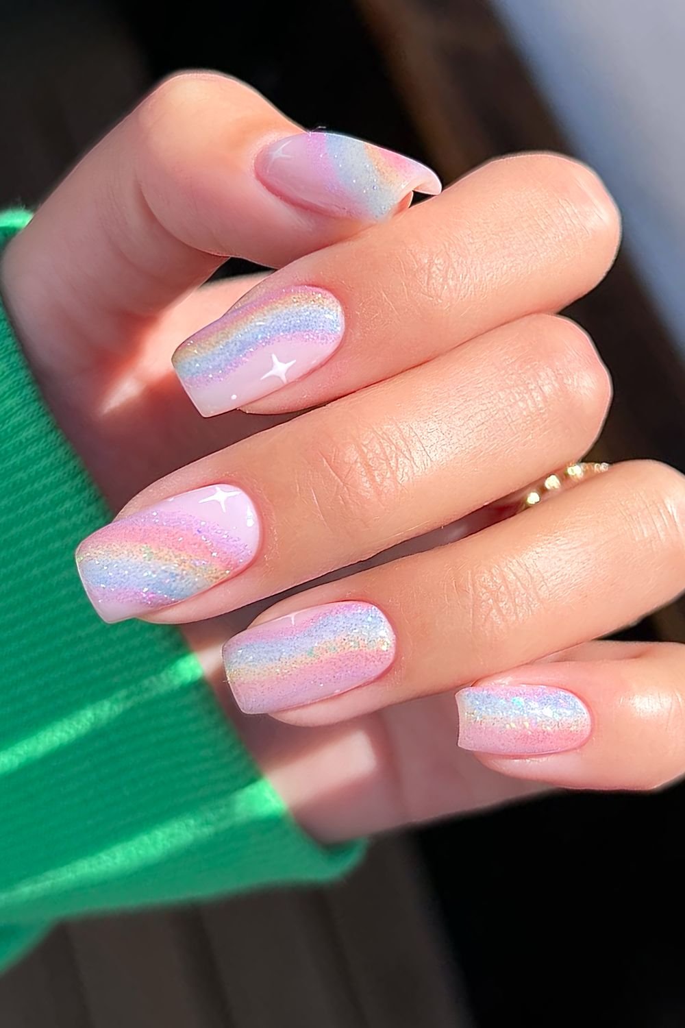 Glittery rainbow nails