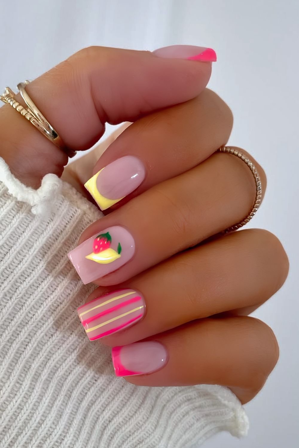 Strawberry lemondade nails in pink and yellow